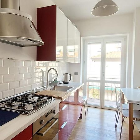 Comfortable Apartment In The Heart Of Lecco Ngoại thất bức ảnh