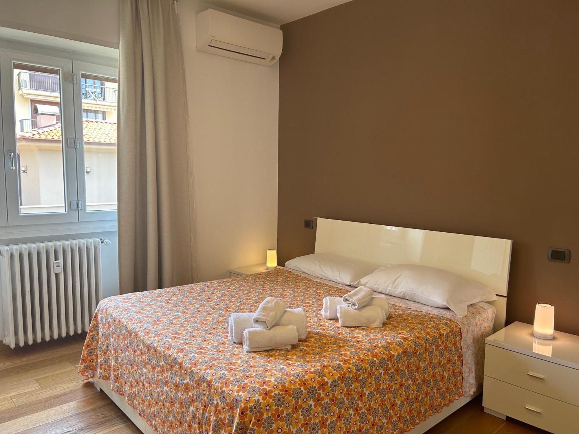 Comfortable Apartment In The Heart Of Lecco Ngoại thất bức ảnh