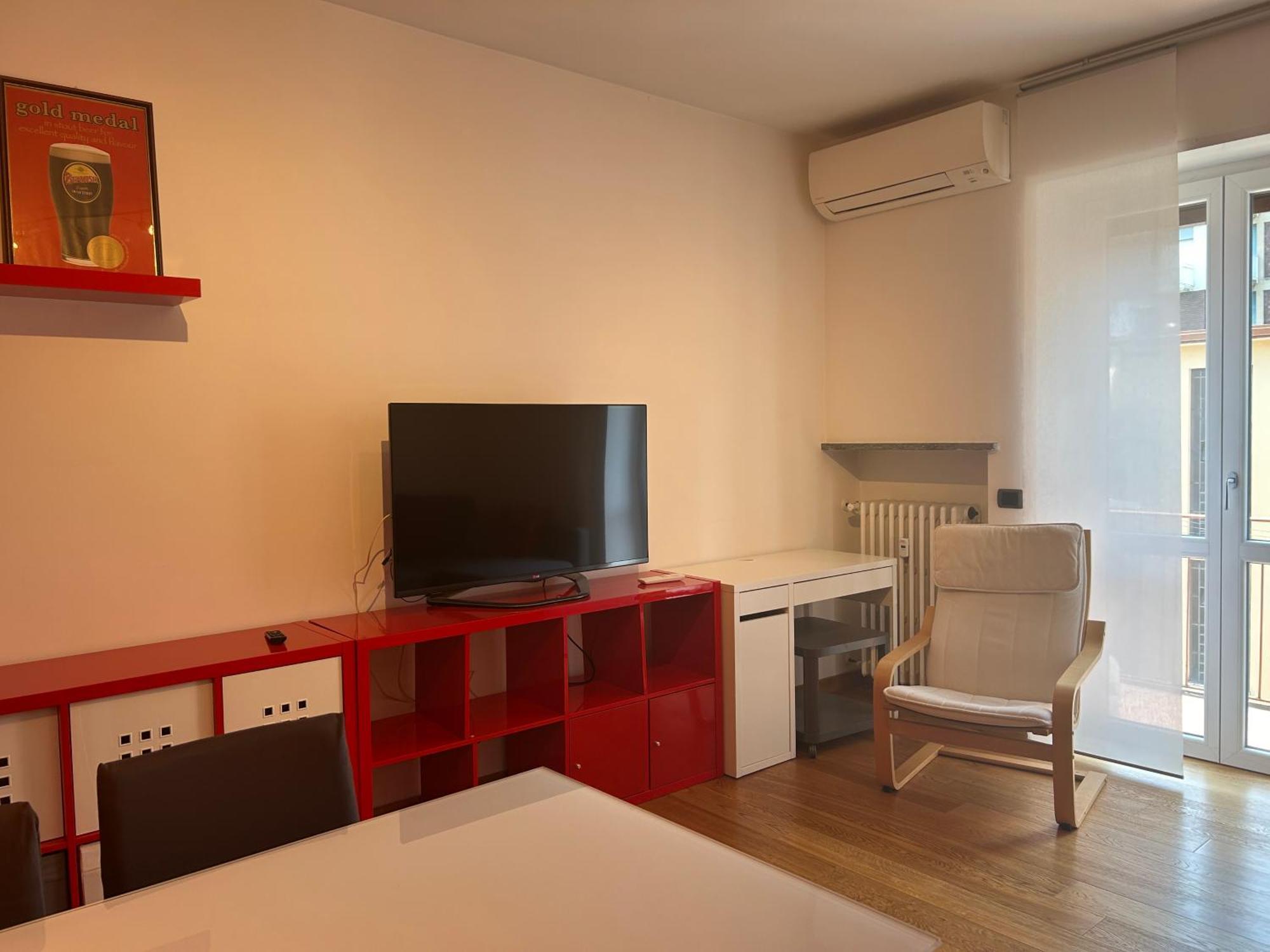 Comfortable Apartment In The Heart Of Lecco Ngoại thất bức ảnh