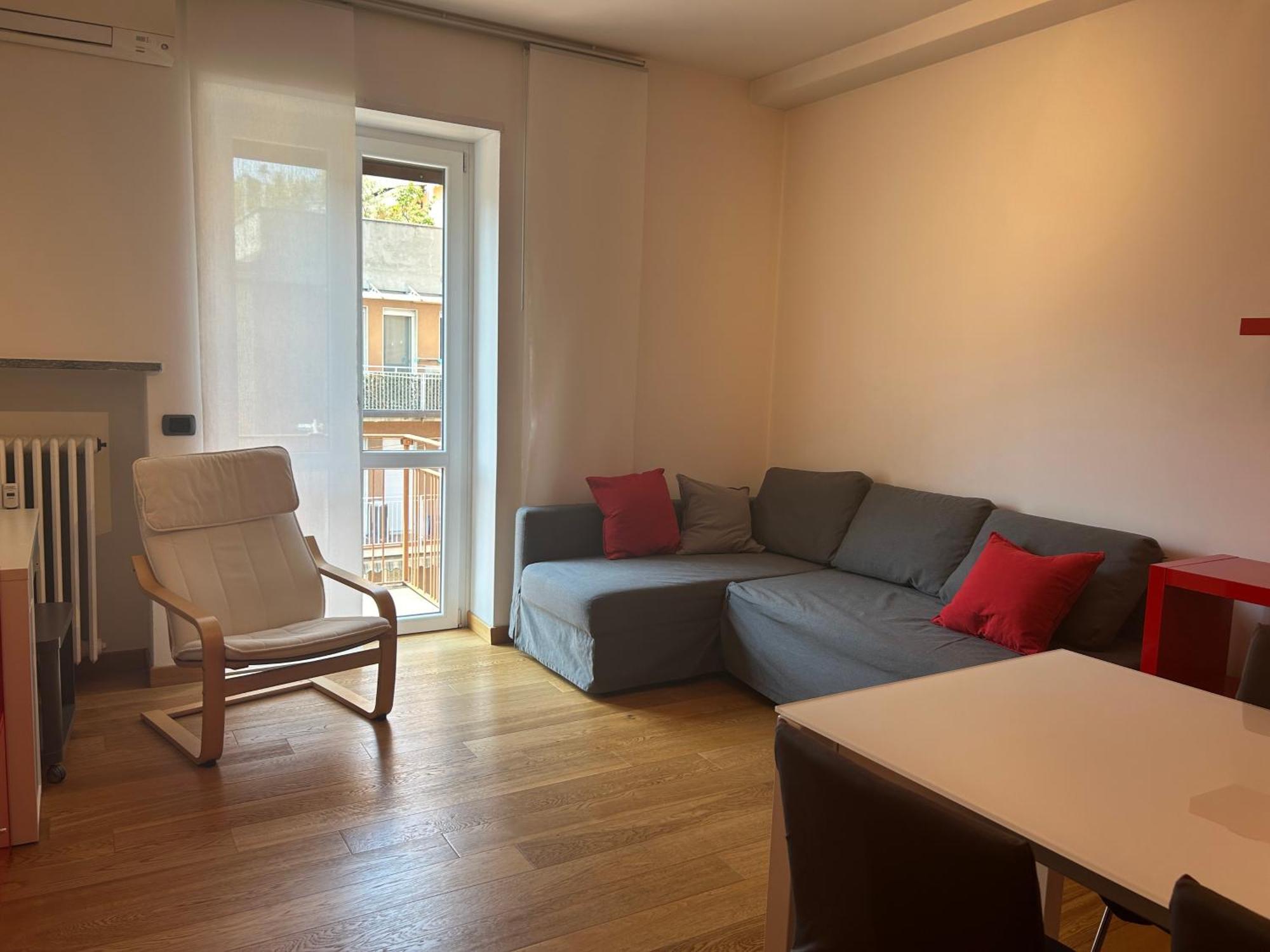 Comfortable Apartment In The Heart Of Lecco Ngoại thất bức ảnh