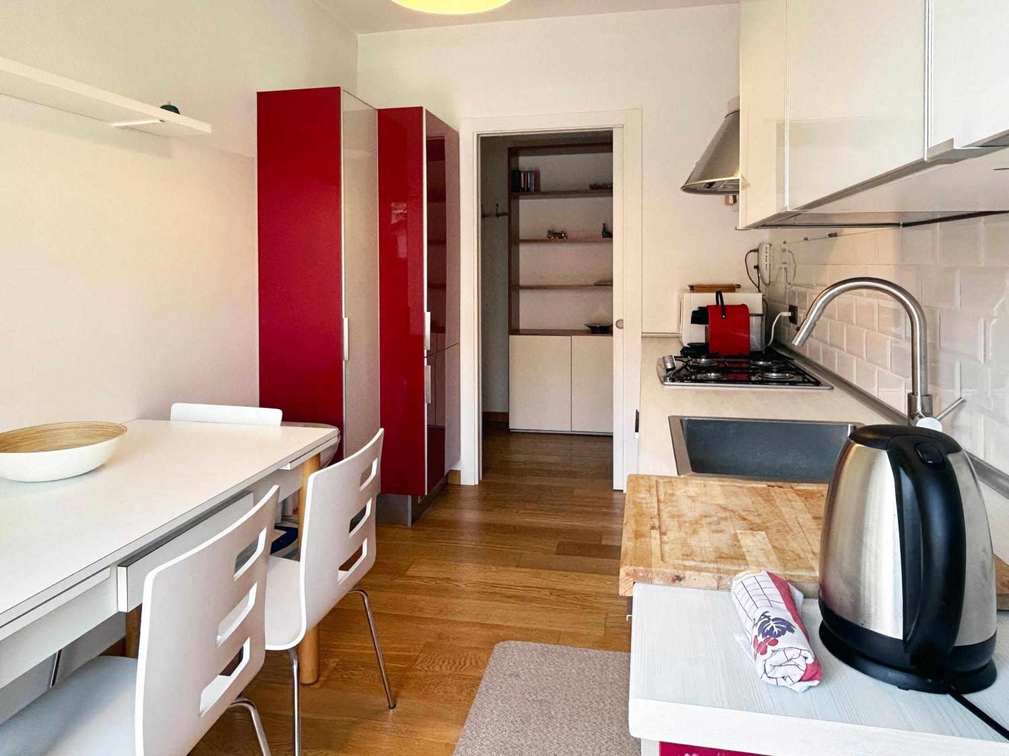Comfortable Apartment In The Heart Of Lecco Ngoại thất bức ảnh